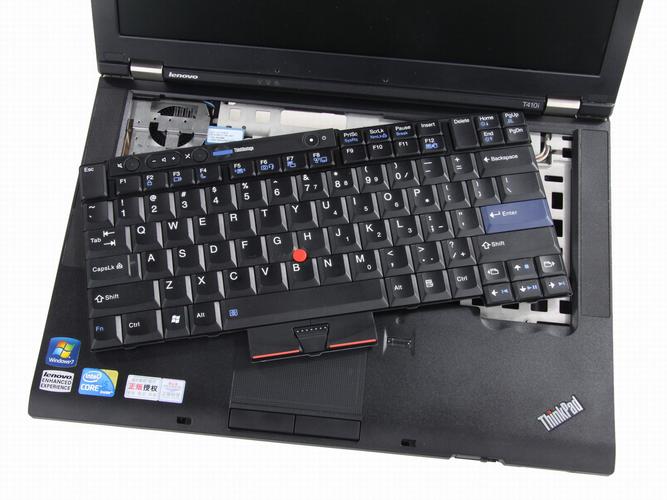 ThinkPad的键盘如何拆卸?thinkpad笔记本拆解图-图2 ThinkPad的键盘如何拆卸?thinkpad笔记本拆解图-图2