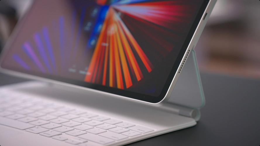 轻办公用苹果笔记本还是ipad?高配比较轻的笔记本-图1 轻办公用苹果笔记本还是ipad?高配比较轻的笔记本-图1