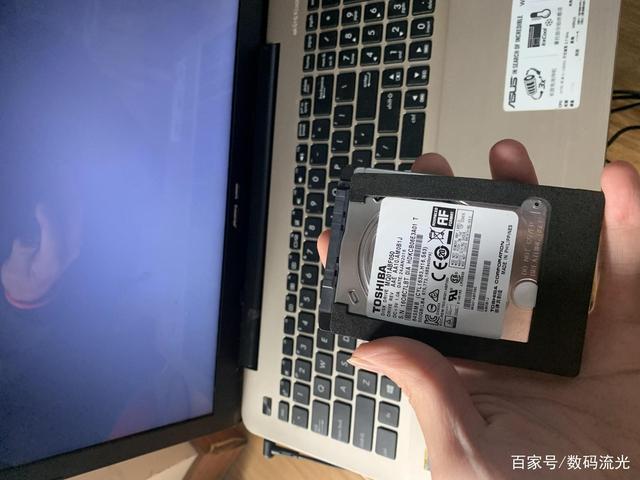 笔记本电脑硬盘小,怎么办?提高磁盘笔记本-图2 笔记本电脑硬盘小,怎么办?提高磁盘笔记本-图2