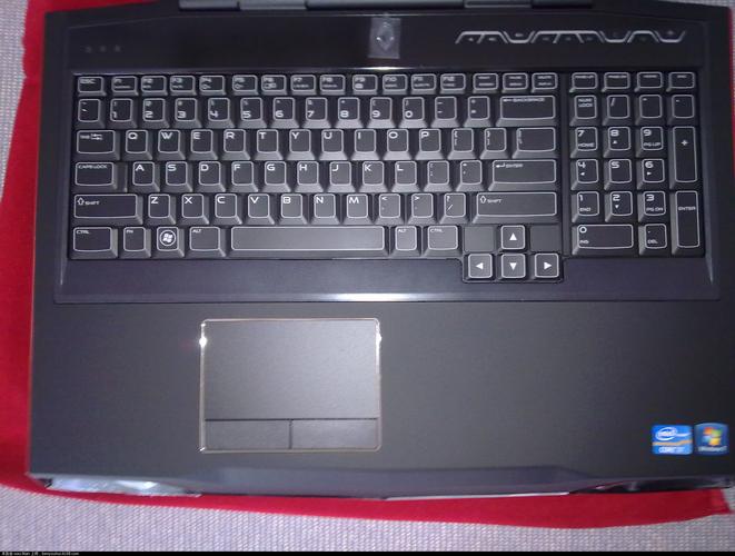 alienware笔记本哪个是重启键?外星人笔记本拆掉键盘-图3 alienware笔记本哪个是重启键?外星人笔记本拆掉键盘-图3