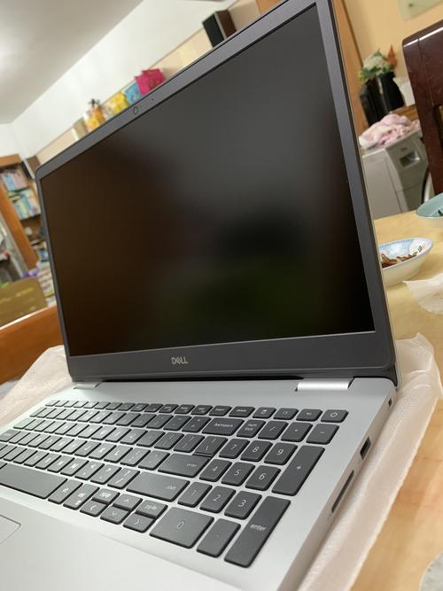 戴尔灵越15pro5518能玩什么游戏?dell笔记本游戏推荐2015-图1 戴尔灵越15pro5518能玩什么游戏?dell笔记本游戏推荐2015-图1