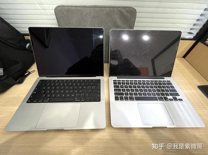 出差用13寸还是14寸笔记本?出差方便的笔记本电脑-图2 出差用13寸还是14寸笔记本?出差方便的笔记本电脑-图2