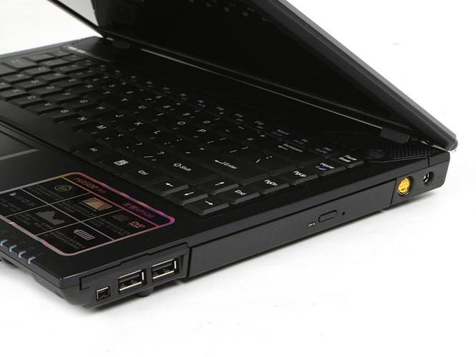 神舟cw23s是哪一款的?神舟笔记本 gtx860m-图3 神舟cw23s是哪一款的?神舟笔记本 gtx860m-图3
