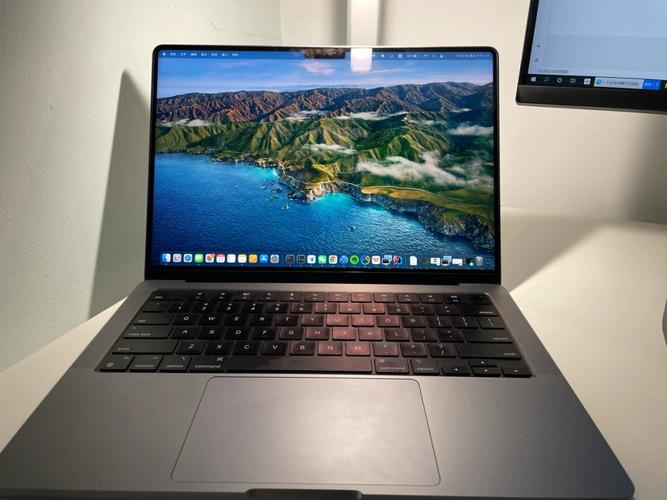 macbookpro14寸程序员使用感受?轻薄编程笔记本推荐-图1 macbookpro14寸程序员使用感受?轻薄编程笔记本推荐-图1