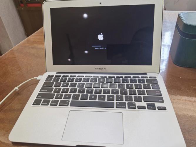 15款macbookair13寸4+128够用吗?13寸笔记本2015年-图1 15款macbookair13寸4+128够用吗?13寸笔记本2015年-图1