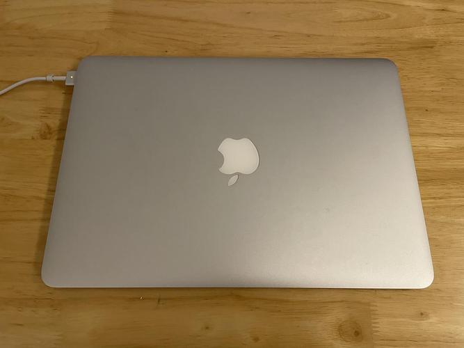 16年macbookpro还值得买吗？2016年苹果笔记本报价-图1