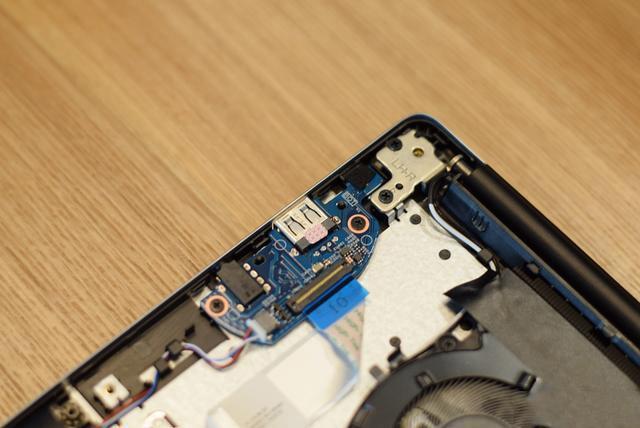 redmibook14笔记本后盖怎么拆?外壳笔记本-图1 redmibook14笔记本后盖怎么拆?外壳笔记本-图1